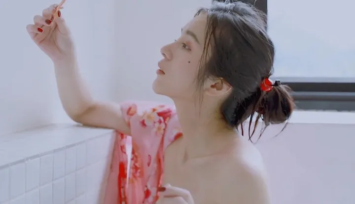 Tour suối nước nóng bí mật của Chenchen ~